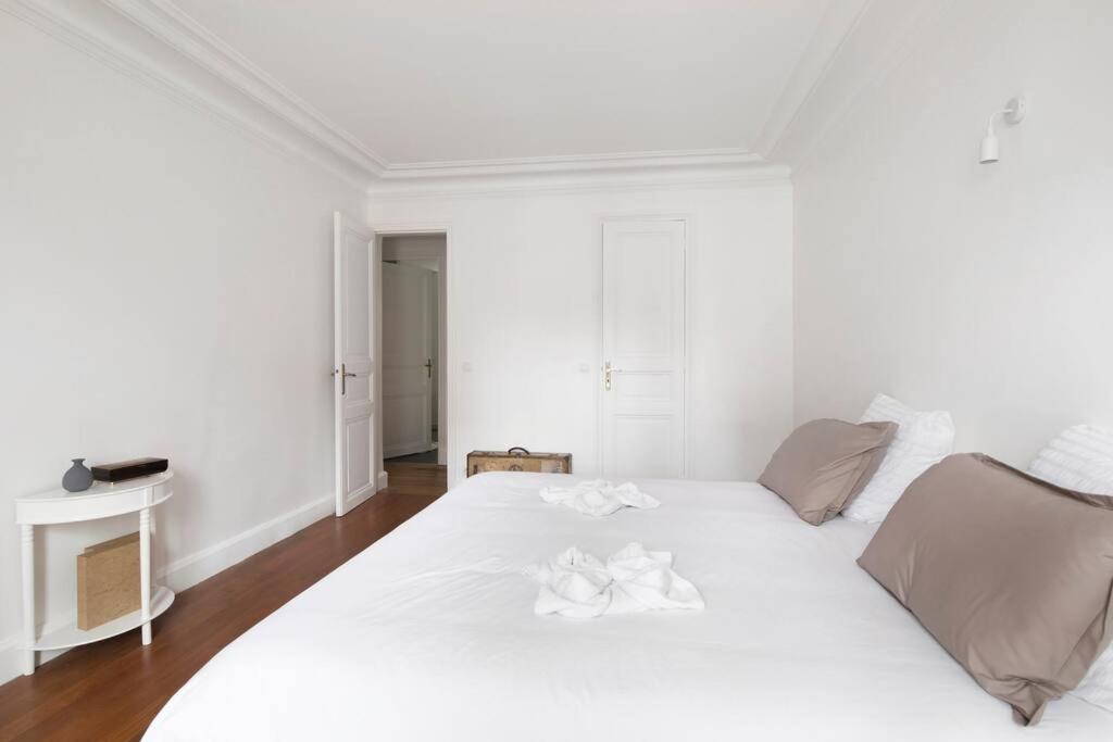 Sweet Luxury Home Arc The Triomphe Near Champs Elysees And Palais Des Congres 8 Ppl Paris Eksteriør bilde